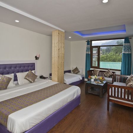 Hotel Rock Sea Manali  Bagian luar foto